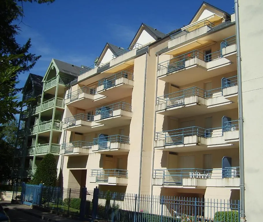 Appartements Dans Residence De Luchon Bagnères-de-Luchon Apartment