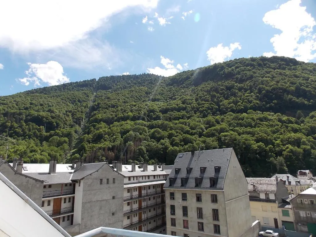 Apartment Appartements Dans Residence De Luchon Bagnères-de-Luchon